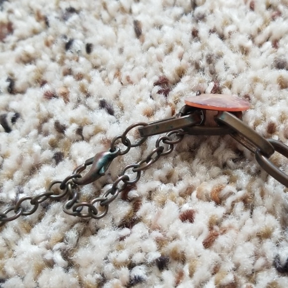 Shell necklace - Picture 2 of 3